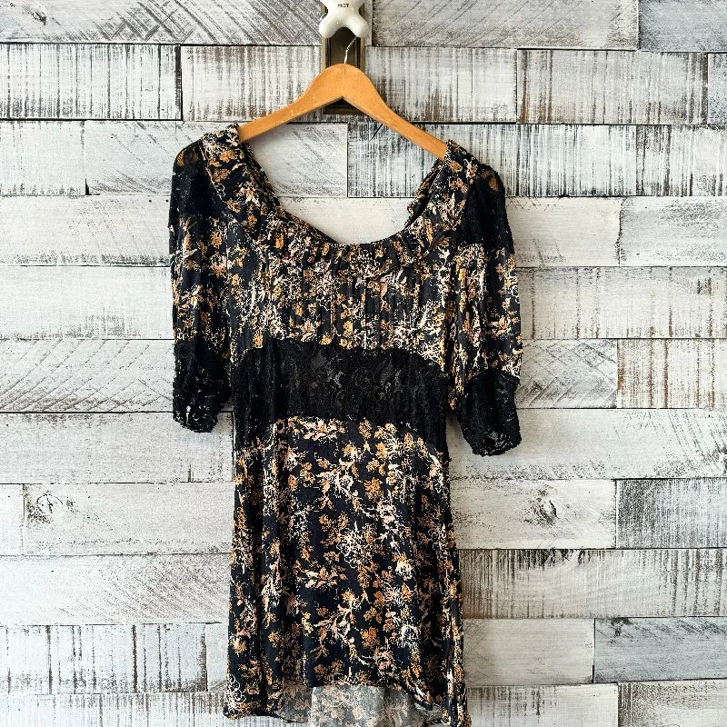 Free People Size 2 Short Sleeve Dress