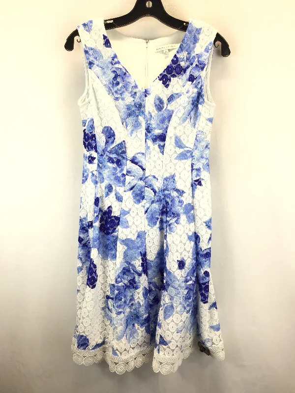 Blue & White Dress Casual Short Sandra Darren, Size 6