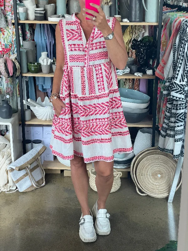 Sleeveless Copenhagen Mini Dress pink white