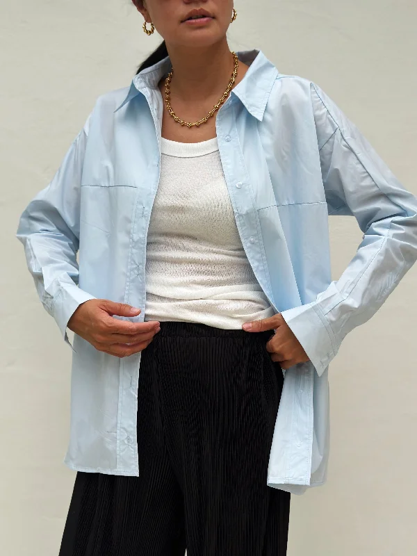 Kuistan Oversized Boyfriend Shirt -Pale Blue