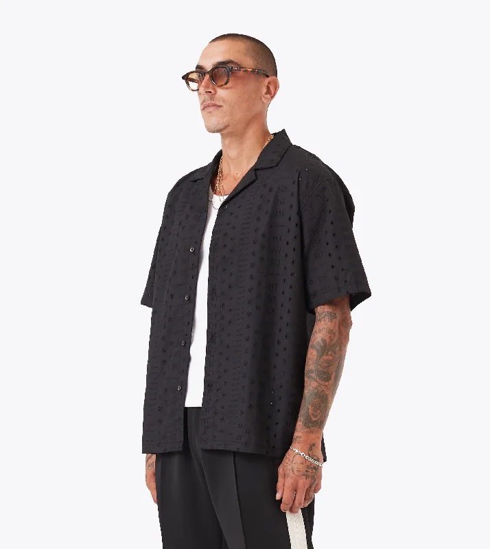 Stitch Holiday SS Shirt Black